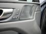 Volvo XC60 2.0 T8 Plug-in Hybrid AWD Ultra Black Edition | PHEV | Trekhaak | Luchtvering | Panoramadak | Harman Kardon Audio | Head-up Display | 360 Graden Camera | Keyless Entry | Elektrische Achterklep | Sportstoelen | Stoelverwarming voor en achter | Google Navigatie | Apple Carplay | Android Auto | Zitverlenging | 21" Lichtmetalen Velgen