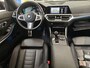BMW 3-Serie Touring 320e 204pk PHEV Business Edition Plus Model M Sport | Leder | Laser LED | ACC | Achteruitrijcamera | PDC | 18"