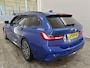 BMW 3-Serie Touring 320e 204pk PHEV Business Edition Plus Model M Sport | Leder | Laser LED | ACC | Achteruitrijcamera | PDC | 18"