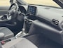 Toyota Yaris Cross 1.5 Hybrid First Edition KEYLESS 17''LM-VELGEN LED PRIVACY-GLASS CLIMA AD-CRUISE APPLE/ANDROID CAMERA NL-AUTO