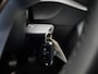 Volkswagen T-Roc 1.0 TSI Life Business | Apple Carplay / Android Auto | Climate Control | Stoelverwarming | Achteruitrijcamera | Parkeersensoren |