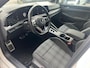 Volkswagen Golf 1.4 eHybrid GTE | 245 PK | Automaat | Parkeersensoren | Digital Cockpit | Stoelverwarming | Carplay - Android Auto
