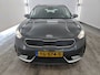 Kia Niro Hybrid 1.6 GDi 141pk Automaat DynamicLine | Navi | Apple CarPlay | Camera | Parkeersensoren | Half leder / stof