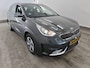 Kia Niro Hybrid 1.6 GDi 141pk Automaat DynamicLine | Navi | Apple CarPlay | Camera | Parkeersensoren | Half leder / stof