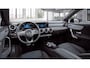 Mercedes-Benz A-klasse 180 Business Solution AMG | Night | Getint glas | Stoelverwarming | Widescreen | Sfeerverlichting |