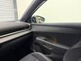 Volkswagen T-Roc 1.5 eTsi R-Line Edition - Nieuwe model - Elek. Achterklep - Camera - IQ Lights - ACC -