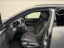 Volkswagen T-Roc 1.5 eTsi R-Line Edition - Nieuwe model - Elek. Achterklep - Camera - IQ Lights - ACC -