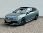 Volkswagen Passat Variant 1.5 eTSI R-Line Panorama Massage stoelen Sfeer verlichting All season banden Bomvolle uitvoering