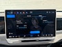 Volkswagen Passat Variant 1.5 eTSI R-Line Panorama Massage stoelen Sfeer verlichting All season banden Bomvolle uitvoering