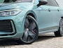 Volkswagen Passat Variant 1.5 eTSI R-Line Panorama Massage stoelen Sfeer verlichting All season banden Bomvolle uitvoering