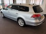 Volkswagen Passat Variant 1.8 TSI Highline Automaat | Cruise control | Climate control | Trekhaak | Stoelverwarming | Navigatie