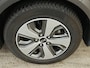 Kia Niro Hybrid 1.6 GDi 141pk Automaat DynamicLine | Trekhaak | Navi | Apple CarPlay | Camera | Parkeersensoren | Half leder/stof
