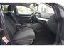 Volkswagen Golf 1.0 TSI 90pk | Climate controle | Carplay | parkeersensoren voor/achter | Extra Getint Glas