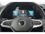 Volkswagen Golf 1.0 TSI 90pk | Climate controle | Carplay | parkeersensoren voor/achter | Extra Getint Glas