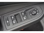 Volkswagen Golf 1.0 TSI 90pk | Climate controle | Carplay | parkeersensoren voor/achter | Extra Getint Glas