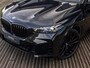 BMW X5 xDrive50e | M-SPORT PRO | BOWERS & WILKINS | SOFT CLOSE | PANORAMADAK | STOELMASSAGE | STOELVENTILATIE | TRAVEL PAKKET | COMFORT PAKKET PLUS | BTW AUTO | DRIVING ASSISTANT PROFESSIONAL | ALCANTARA DAKBEKLEDING | ICONIC GLOW NIEREN | STOELVERWARMING | 22 INCH |