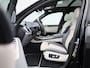 BMW X5 xDrive50e | M-SPORT PRO | BOWERS & WILKINS | SOFT CLOSE | PANORAMADAK | STOELMASSAGE | STOELVENTILATIE | TRAVEL PAKKET | COMFORT PAKKET PLUS | BTW AUTO | DRIVING ASSISTANT PROFESSIONAL | ALCANTARA DAKBEKLEDING | ICONIC GLOW NIEREN | STOELVERWARMING | 22 INCH |