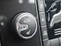 Volvo V40 2.0 D2 Nordic+ Navi / Elekramen / Cruise / Lm-velgen / Stoelverw / Keurig onderhouden / Voldoende Apk /