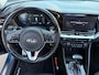 Kia Niro Hybrid 1.6 GDi ExecutiveLine | Stoel verwarming en ventilatie | Dodehoek detectie | Schuif/kantel dak | Trekhaak | Keyless Entry | Apple CarPlay/ Android Auto | Lichtmetalen Velgen |
