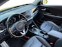 Kia Niro Hybrid 1.6 GDi ExecutiveLine | Stoel verwarming en ventilatie | Dodehoek detectie | Schuif/kantel dak | Trekhaak | Keyless Entry | Apple CarPlay/ Android Auto | Lichtmetalen Velgen |