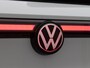 Volkswagen T-Roc 1.5 eTsi R-Line First Edition 150PK DSG Pano-Schuifdak, Trekhaak, Black Style, 20" LM Velgen, Keyless, Side Asisst, Matrix LED-Verlichting, Achteruitrijcamera