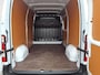 Renault Master T33 2.3 dCi 135 L2H2 Work Edition Airco | Navigatie | PDC-Camera | Blindspot | 1 jaar Garantie.