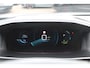 Peugeot e-2008 EV GT 50 kWh / SoH 90,6% / Camera / Half leder / Virtual Cockpit / 18'' / LED Koplampen / Keyless / Navigatie / Cruise Control