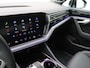 Volkswagen Touareg 3.0 TSi eHybrid 4MOTION R Edition 462PK Aut. matrix led, trekhaak, panoramadak, 360gr. camera, leder, luchtvering, keyless, stuur-stoelverwarming, Dynaudio, head-up display, 22" lichtmetaal