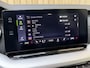 Skoda Octavia Combi 1.0 e-TSI Business Edition Plus Automaat | Panoramadak | Leer/alcantara bekleding | Stoel- en stuurverwarming | Achteruitrijcamera | Elektrisch uitklapbare trekhaak | Sfeerverlichting | Adaptieve cruise control