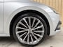 Skoda Octavia Combi 1.0 e-TSI Business Edition Plus Automaat | Panoramadak | Leer/alcantara bekleding | Stoel- en stuurverwarming | Achteruitrijcamera | Elektrisch uitklapbare trekhaak | Sfeerverlichting | Adaptieve cruise control