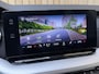 Skoda Octavia Combi 1.0 e-TSI Business Edition Plus Automaat | Panoramadak | Leer/alcantara bekleding | Stoel- en stuurverwarming | Achteruitrijcamera | Elektrisch uitklapbare trekhaak | Sfeerverlichting | Adaptieve cruise control