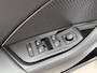 Skoda Octavia Combi 1.0 e-TSI Business Edition Plus Automaat | Panoramadak | Leer/alcantara bekleding | Stoel- en stuurverwarming | Achteruitrijcamera | Elektrisch uitklapbare trekhaak | Sfeerverlichting | Adaptieve cruise control