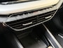 Skoda Octavia Combi 1.0 e-TSI Business Edition Plus Automaat | Panoramadak | Leer/alcantara bekleding | Stoel- en stuurverwarming | Achteruitrijcamera | Elektrisch uitklapbare trekhaak | Sfeerverlichting | Adaptieve cruise control