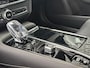 Volvo V90 2.0 T6 Plug-in hybrid AWD Plus Bright | Long Range | Adaptieve Cruise Control | 360° Parkeercamera | Stoel-/Stuurverwarming | Harman Kardon Audio | Sportstoelen | Dodehoek Detectie |