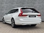Volvo V90 2.0 T6 Plug-in hybrid AWD Plus Bright | Long Range | Adaptieve Cruise Control | 360° Parkeercamera | Stoel-/Stuurverwarming | Harman Kardon Audio | Sportstoelen | Dodehoek Detectie |