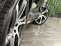 Volvo XC90 T8 AWD Recharge Inscription | Luchtvering | Trekhaak | 360 Camera | Harman Kardon | Adaptieve Cruise Control | Stoelverwarming voor+achter | Stuurwielverwarming | Schuifdak | 22 Inch | Full LED Meesturende koplampen | Standkachel met Volvo On Call App | Gelamineerde/geluidwerende zijruiten | Pilot Assist | BLIS Dode Hoek Detectie | Elektrische voorstoelen geheugen | Lederen bekleding | Zitting verlenging voorstoelen | Keyless Drive | Parkeersensoren voor+achter | Privacy Glass | Elektrisch bedienbare achterklep | Geïntegreerde zongordijnen achterportieren | Geïntegreerd kinderzitje achterin | 7-Persoons | 4-Zone Climate Control | DAB Radio | Apple Carplay/Android Auto | Alarm Klasse III | Volvo On Call met mobiele App functie | Onyx Black Metallic |