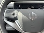 Leapmotor B10 Design Hybrid EV 18.8 kWh | 900 Km WLTP | 360 Graden Camera | Dode Hoek Detectie | Adaptieve Cruise Control | Warmtepomp | Panorama Dak | Stoel-Stuurverwarming | Elektrisch verstelbare Stoelen |