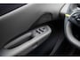 Lynk & Co 02 More 66 kWh | 445 km elektrisch bereik | Adaptive Cruise Control | Panoramadak | Harman Kardon Premium Audio Systeem | 360 graden camera | Dodehoekdetectie | Stoel/Stuurverwarming | Apple CarPlay/Android Auto | 20"LM-velgen | Elektrisch bedienbare voorstoelen met geheugenfunctie | Klimaat warmtepomp | Elektrisch bedienbare achterklep |