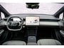 Lynk & Co 02 More 66 kWh | 445 km elektrisch bereik | Adaptive Cruise Control | Panoramadak | Harman Kardon Premium Audio Systeem | 360 graden camera | Dodehoekdetectie | Stoel/Stuurverwarming | Apple CarPlay/Android Auto | 20"LM-velgen | Elektrisch bedienbare voorstoelen met geheugenfunctie | Klimaat warmtepomp | Elektrisch bedienbare achterklep |