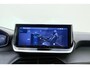 Peugeot 208 1.2 Hybrid 110 e-DCS6 Allure | Apple carplay/Android auto | Cruise control | Navigatie via APP. | Parkeersensoren achter | Lichtmetalen velgen |