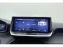 Peugeot 208 1.2 Hybrid 110 e-DCS6 Allure | Apple carplay/Android auto | Cruise control | Navigatie via APP. | Parkeersensoren achter | Lichtmetalen velgen |