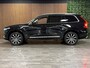 Volvo XC90 T8 AWD Recharge Inscription | 360° Camera | Head-Up Display | Harman Kardon | Adaptieve Cruise Control | Stoel en Stuurwielverwarming | Standkachel met Volvo On Call App | Pilot Assist | BLIS Dode Hoek Detectie | Schuifdak | Elektrische voorstoelen geheugen | Lederen bekleding | Zitting verlenging voorstoelen | 20 Inch | Keyless Drive | Parkeersensoren voor+achter | Privacy Glass | Elektrisch bedienbare achterklep | 7-Persoons | 4-Zone Climate Control | DAB Radio | Apple Carplay/Android Auto | Volvo On Call met mobiele App functie | Onyx Black Metallic |