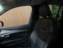 Volvo XC90 T8 AWD Recharge Inscription | 360° Camera | Head-Up Display | Harman Kardon | Adaptieve Cruise Control | Stoel en Stuurwielverwarming | Standkachel met Volvo On Call App | Pilot Assist | BLIS Dode Hoek Detectie | Schuifdak | Elektrische voorstoelen geheugen | Lederen bekleding | Zitting verlenging voorstoelen | 20 Inch | Keyless Drive | Parkeersensoren voor+achter | Privacy Glass | Elektrisch bedienbare achterklep | 7-Persoons | 4-Zone Climate Control | DAB Radio | Apple Carplay/Android Auto | Volvo On Call met mobiele App functie | Onyx Black Metallic |