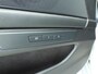 BMW 5-Serie Touring 528i M-Sportpakket / Trekhaak / Panoramadak / HIFI / Comfortstoelen / Head-up / Surround View / Alu wielen 19 inch