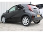 Toyota Aygo X 1.0 VVT-i MT first | Incl. 12 maanden garantie | Apple carplay/Android auto | Parkeercamera | DAB radio | Climate control | Adaptieve cruise control |