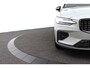 Volvo V60 T8 Plug-in hybrid AWD Plus Dark | Stoelverwarming | 360 Camera | Voorruitverwarming | Harman\Kardon | Elek.  Sport Stoelen