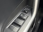 Toyota RAV4 2.5 Hybrid Active Trekhaak afneembaar , climate , navi , cruise , camera , lm velgen .