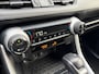 Toyota RAV4 2.5 Hybrid Active Trekhaak afneembaar , climate , navi , cruise , camera , lm velgen .