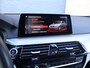 BMW 5-Serie Touring 520i M Sport | 20" Individual 759i | Pano | HUD | Harman/Kardon | Leder |