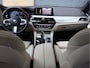 BMW 5-Serie Touring 520i M Sport | 20" Individual 759i | Pano | HUD | Harman/Kardon | Leder |